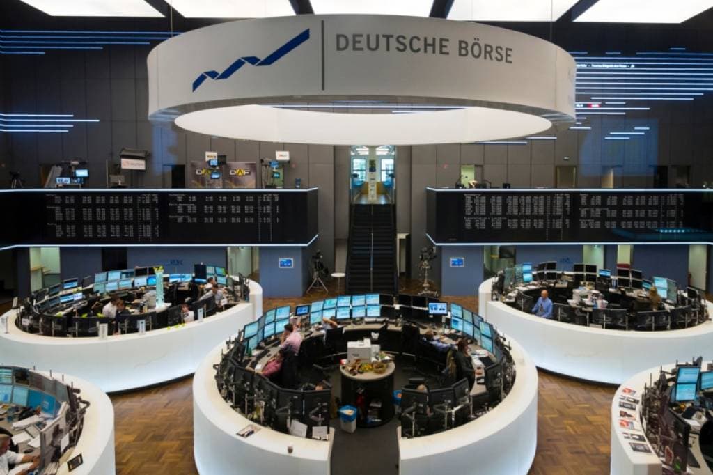 البنوك تقود الهبوط للأسهم الأوروبية بفعل توترات بين أمريكا والصين