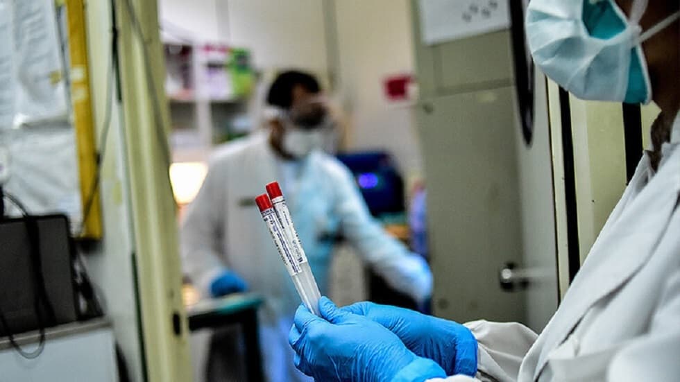 أمريكا: زيادة إصابات كورونا بنسبة 0.7 % والإجمالي 8.22 مليون حالة