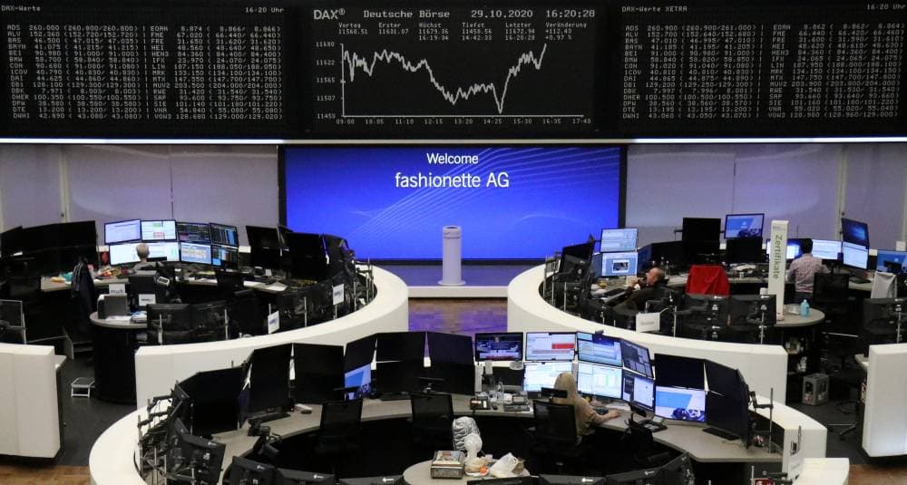 الأسهم الأوروبية تتراجع بعد إبقاء المركزي الأوروبي على السياسة النقدية دون تغيير