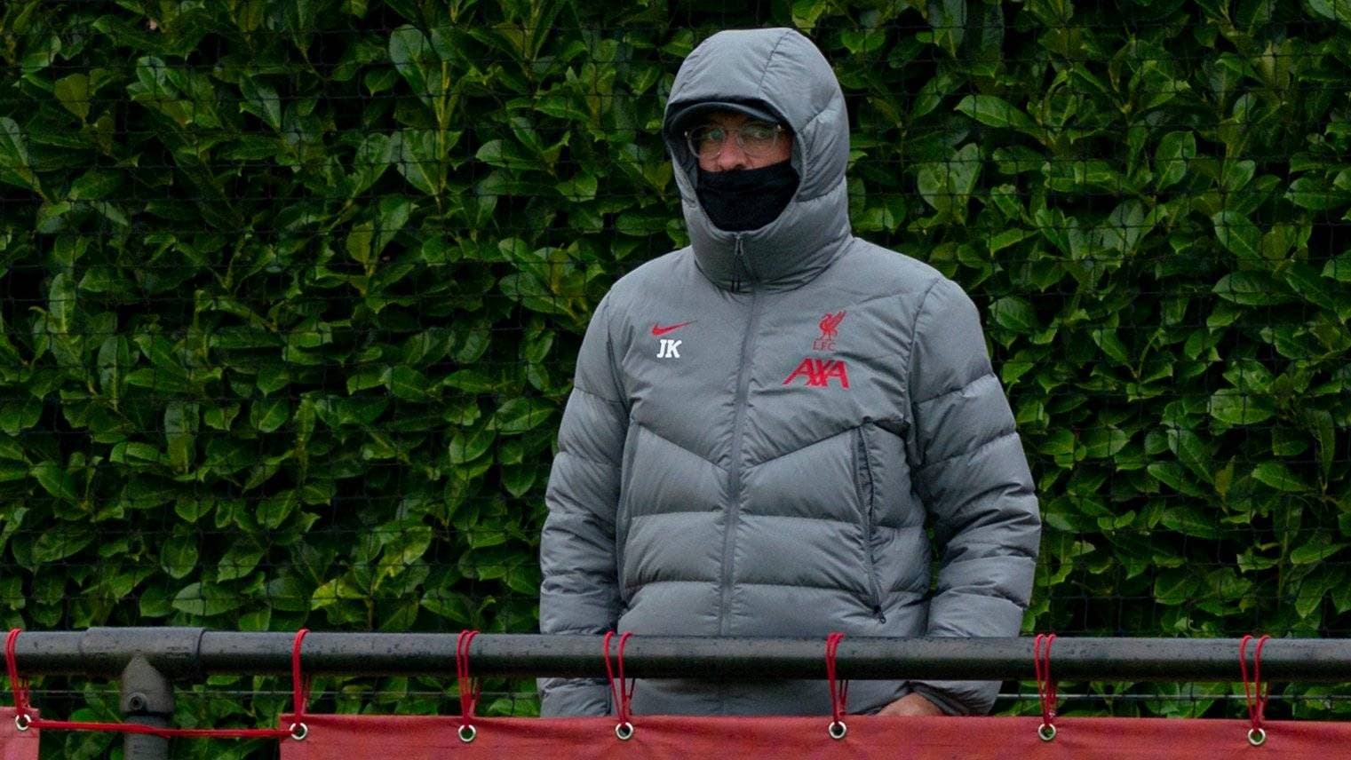 كلوب يتابع مواجهة ليفربول (تحت 23 عاما) أمام ساوثهامبتون. (مركز ليفربول الإعلامي)