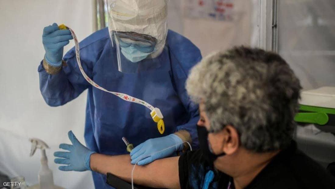 أرامكو و"توتال" توقعان اتفاقية للاستثمار في مجال بيع الوقود بالتجزئة في المملكة