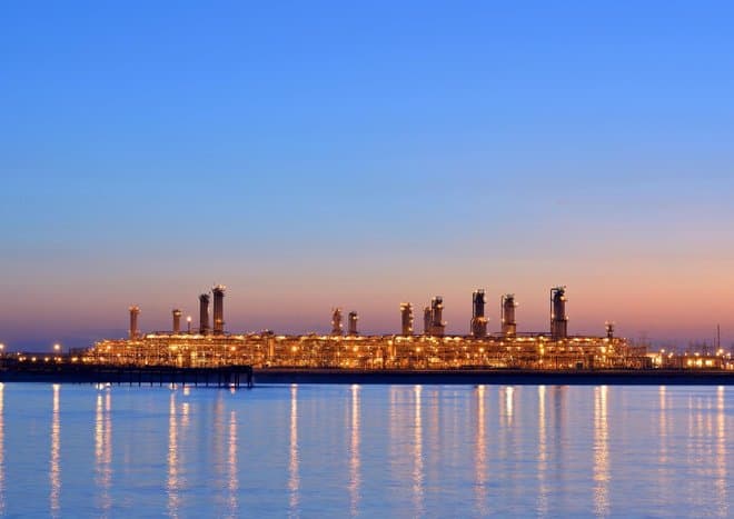 "أرامكو": عودة الأعمال بشكل طبيعي وكامل في محطة توزيع المشتقات البترولية في جازان