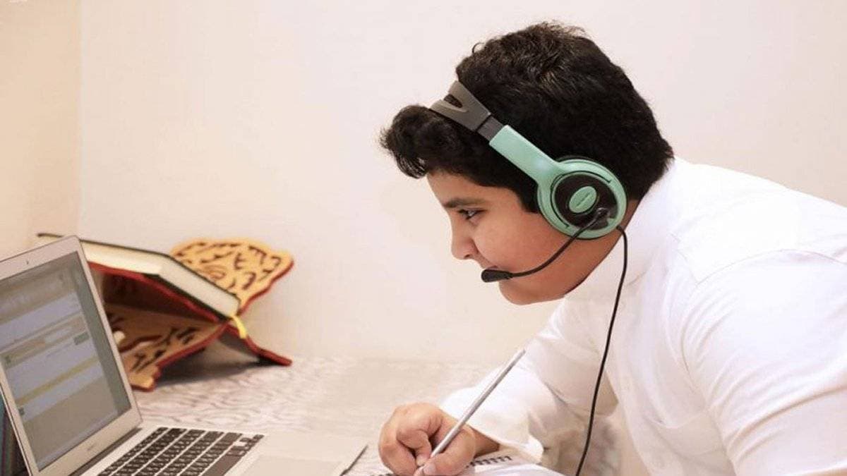 تهدف البرامج إلى تعزيز السلوكيات الإيجابية لدى المستفيدين."واس"