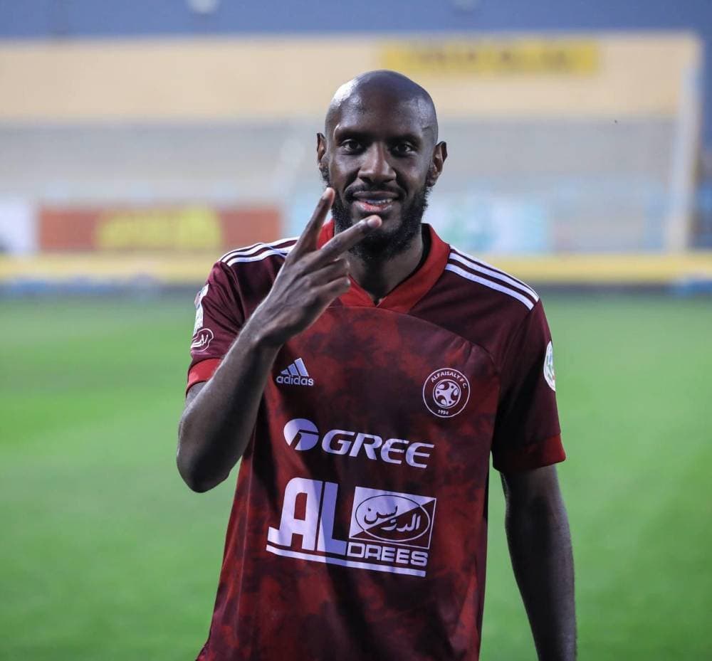 تفاريس عقب الفوز على الباطن.
مركز الفيصلي الإعلامي