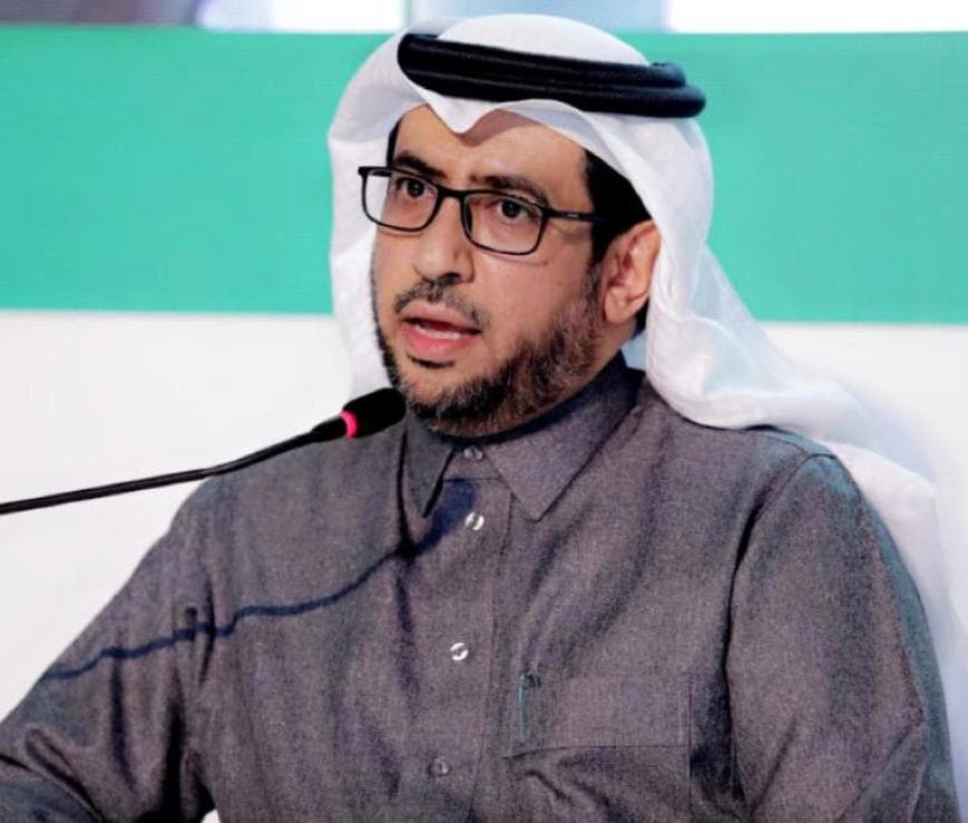 منصور أبو ثنين يتلقى التعازي في وفاة والدته