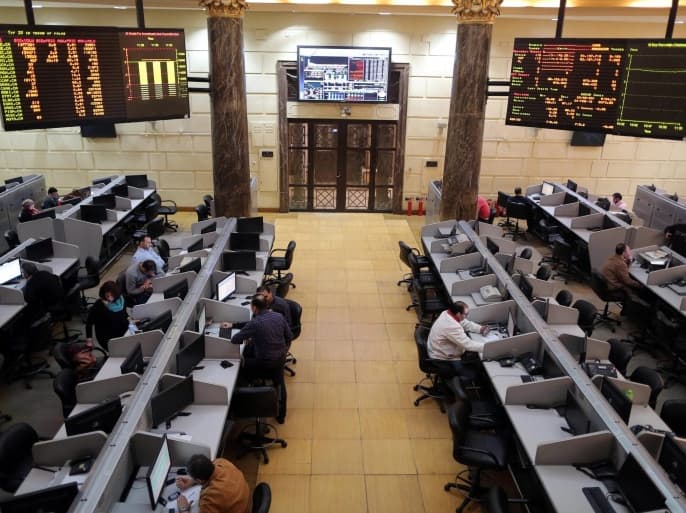 بورصة مصر تهوي جراء مضاربات كثيفة وتخسر أكثر من 17 مليار جنيه من قيمتها