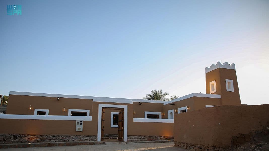 مسجد "الرحيبيين" بدومة الجندل يروي قصة 150 عاما مضت