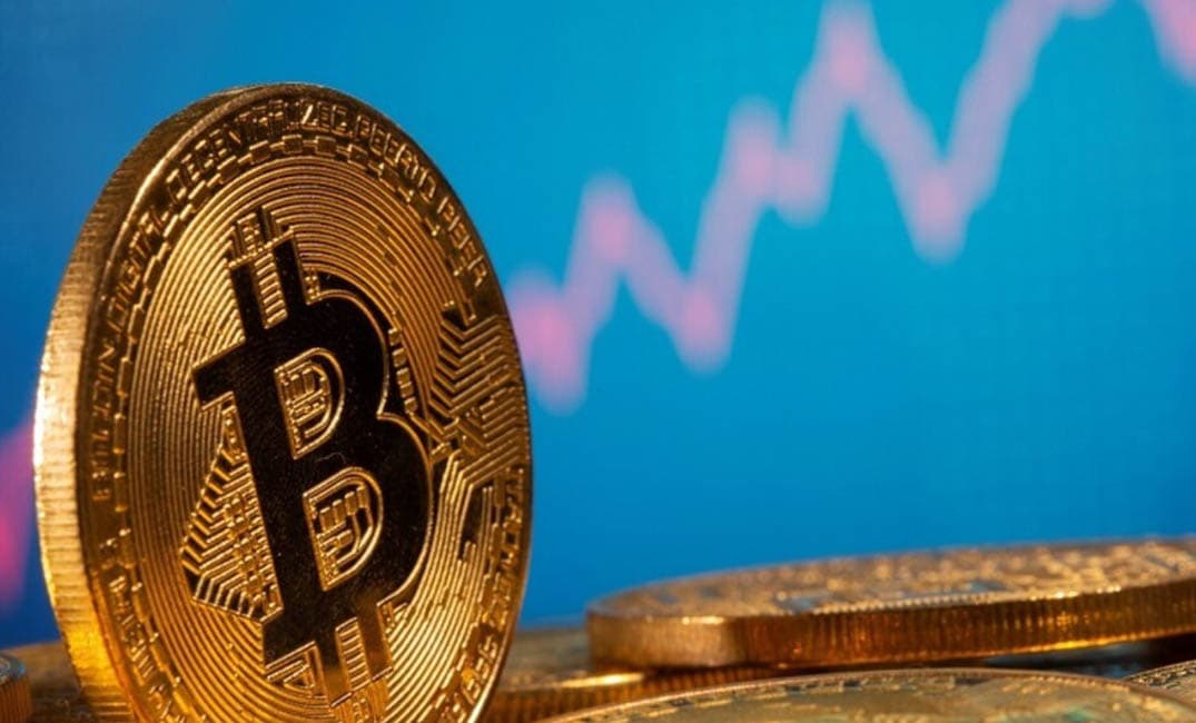 مستوى قياسي.. القيمة السوقية للعملات الرقمية تصل إلى تريليوني دولار
