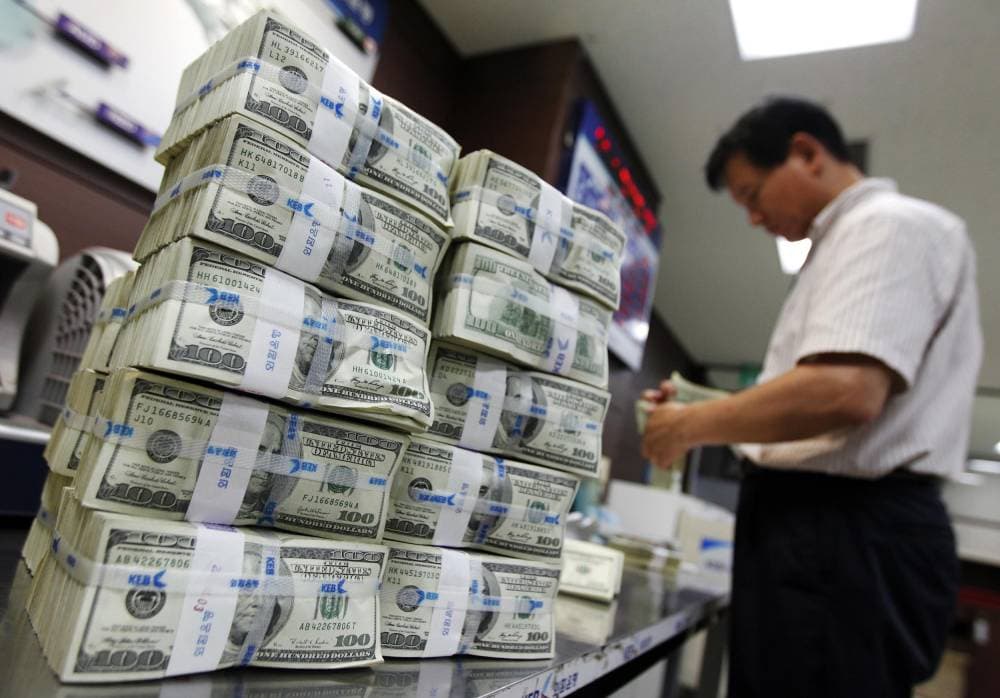 الذهب يرتفع أكثر من 1.5% بفعل تيسير "المركزي الأوروبي"