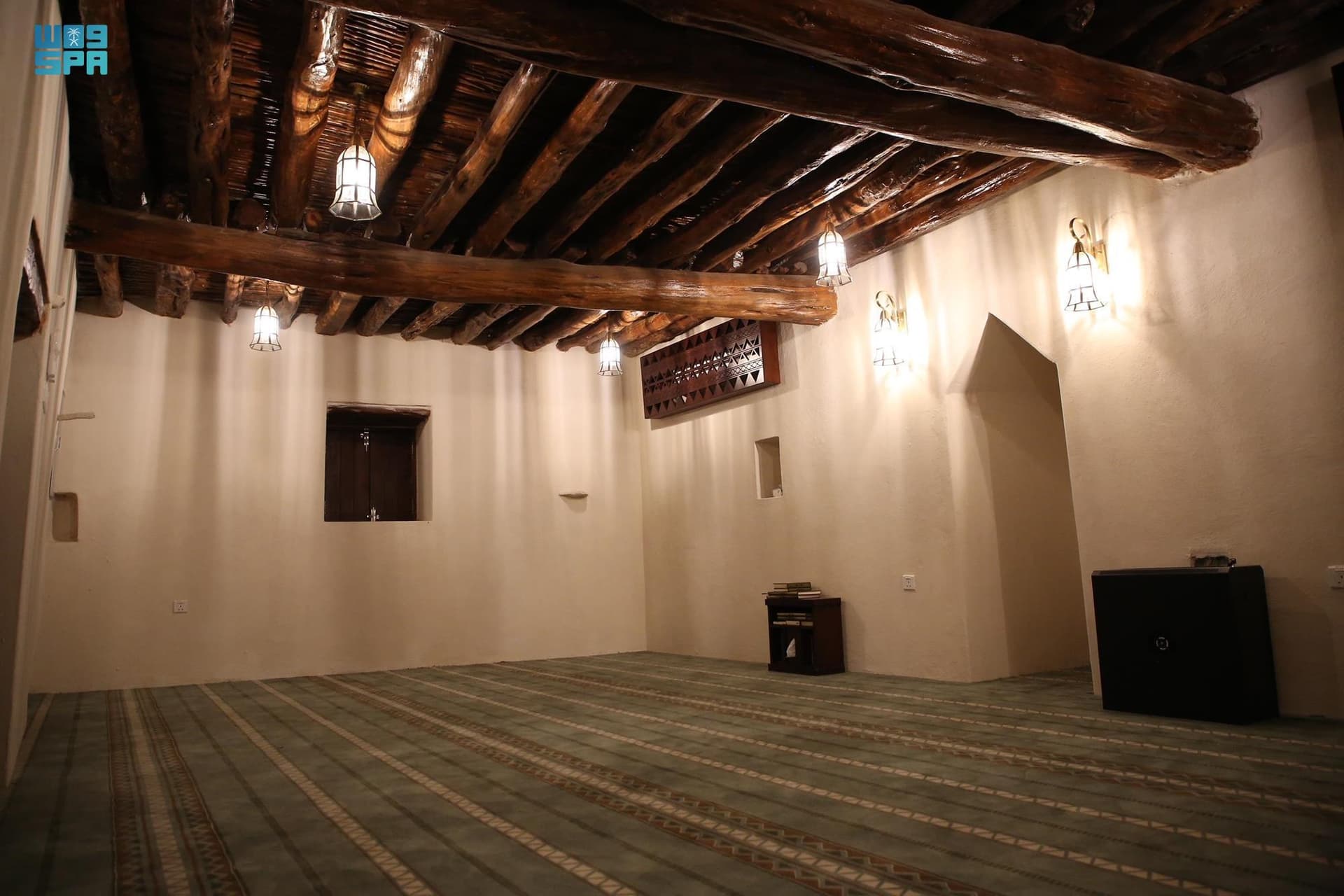 ضمن مشروع ولي العهد لتطوير المساجد التاريخية .. مسجد النصب التراثي في أبها