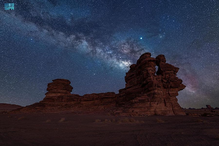 السعودية موطن رحب لرصد النجوم والمجرات .. أرض خصبة للسياحة الفلكية