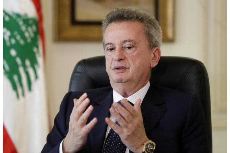 حاكم مصرف لبنان : لا أحد يدير البلد