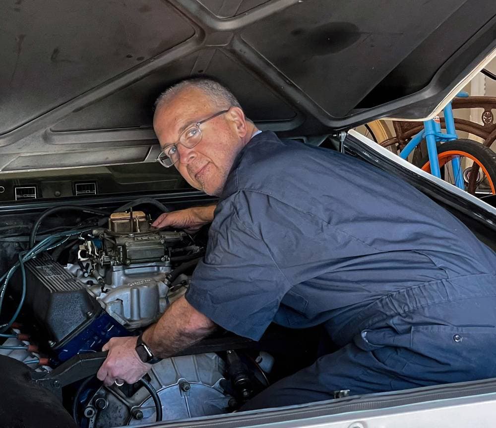 دوج فيلد، القائد السابق لمشروع سيارة أبل الذي انتقل أخيرا إلى شركة فورد.