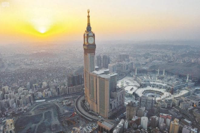 دعوة أصحاب العقارات المنزوعة بالساحات المحيطة في الحرم المكي لاستكمال الصرف