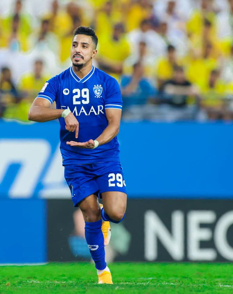 سالم محتفلا بهدف الهلال الثاني. مركز الهلال الاعلامي