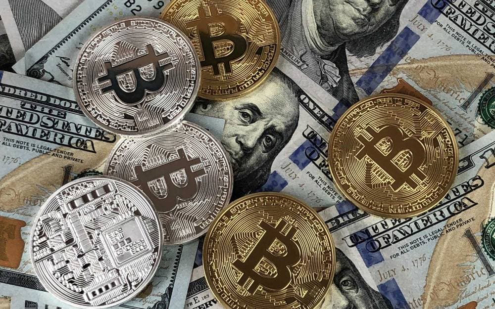 عمليات الاحتيال كلفت المستثمرين 7.8 مليار دولار إجمالاً، فضلا عن سرقة 3.2 مليار دولار من العملات المشفرة في 2021.