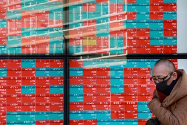 الأسهم اليابانية ترتفع بعد صعود وول ستريت متأثرة بشهادة باول