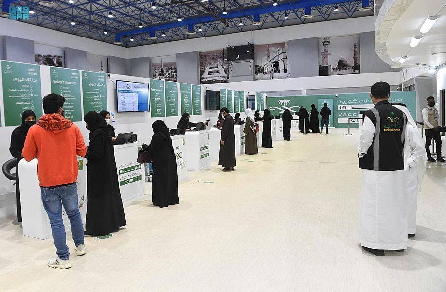 المنحنى الوبائي ينخفض .. وإتاحة الجرعة الأولى للأطفال من 5 إلى 11 عاما