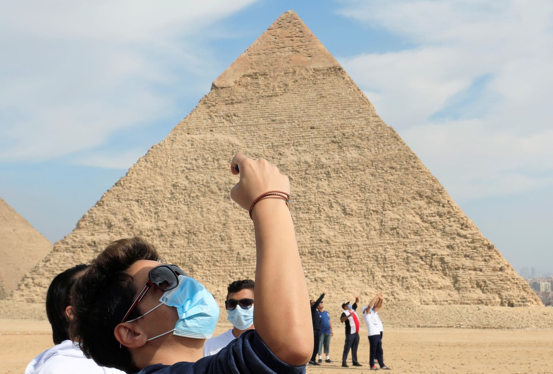 مصر تجاوزت 13 مليار دولار في 2021 إيرادات سياحية