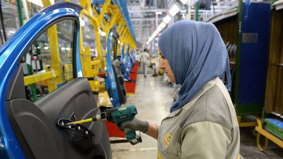 تبرز أهمية التمويل المسؤول في تمكين الشباب ورواد الأعمال وقطاع المشروعات.