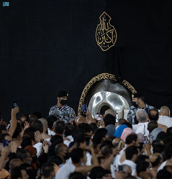 المسجد الحرام.. أول بيت وضع للناس في الأرض