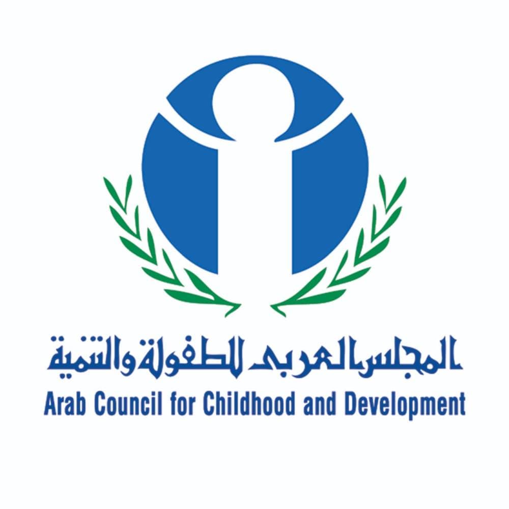 «المجلس العربي» يناقش استخدام الأطفال لوسائل التواصل الاجتماعي