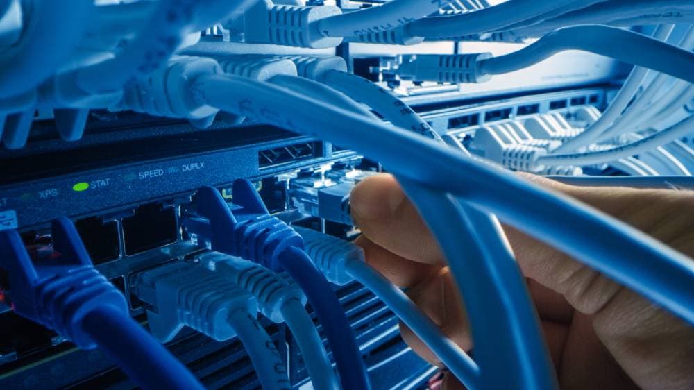 الشبكات الذكية والأمن الرقمي على رأس أولويات المؤسسات السعودية