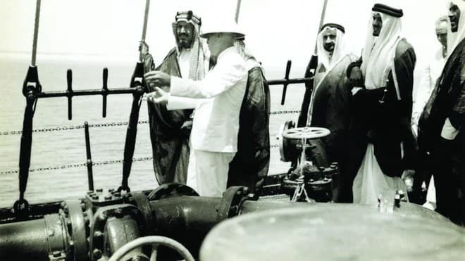 قصة اكتشاف النفط في السعودية صورة من قوة وعزيمة المؤسس