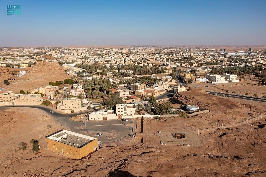"سيسرا".. بئر منحوتة في الصخر عمرها أكثر من 2000 عام في سكاكا