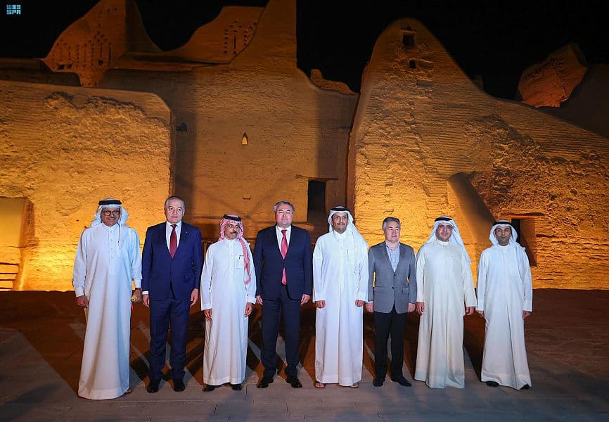 وزير الخارجية يستقبل في الدرعية نظرائه في الخليج ودول آسيا الوسطى