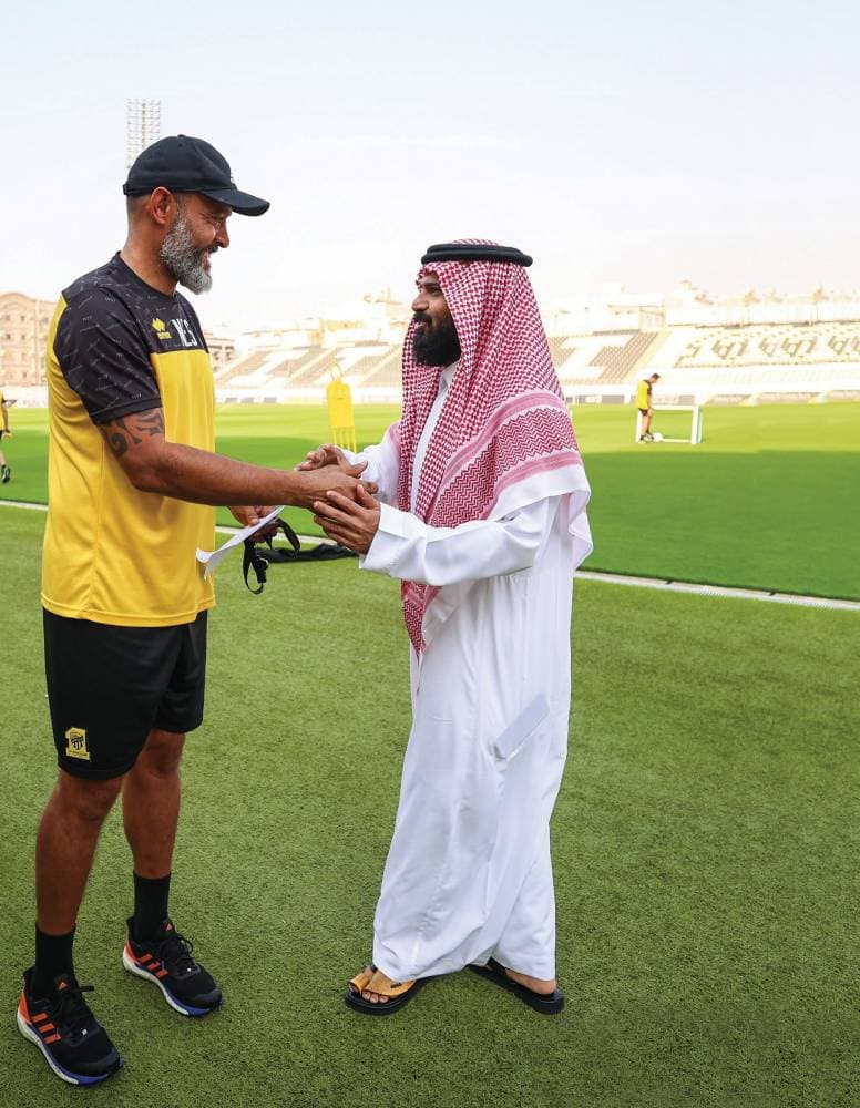 «الذئاب» يرغبون في نونو .. الشرط الجزائي 4 ملايين