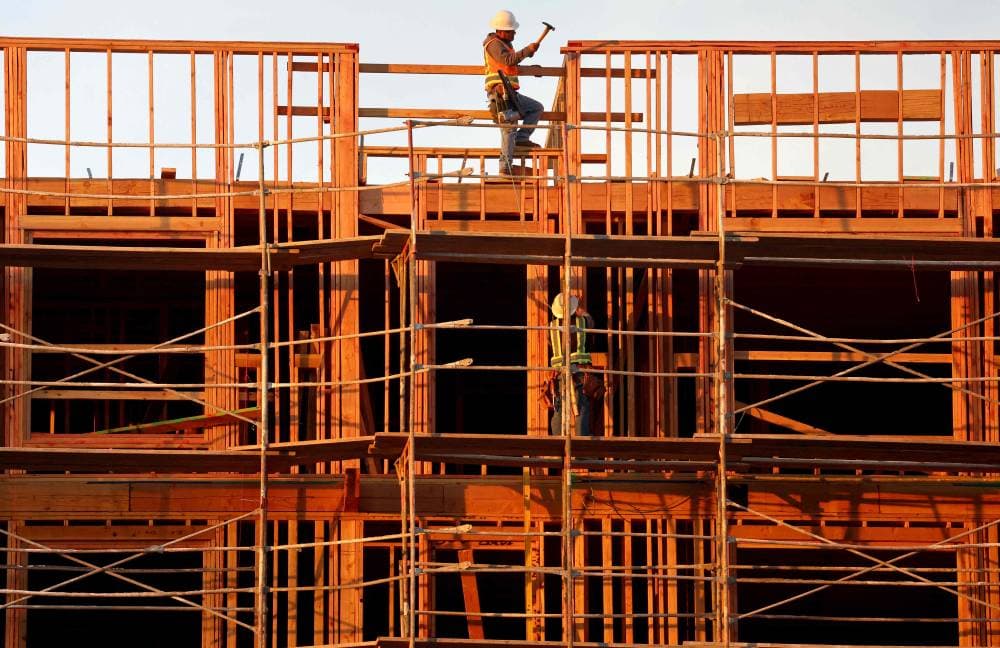 "البنك الأهلي" يدعو مساهميه إلى حضور اجتماع الجمعية العامة والتصويت على توزيع أرباح عن العام 2020