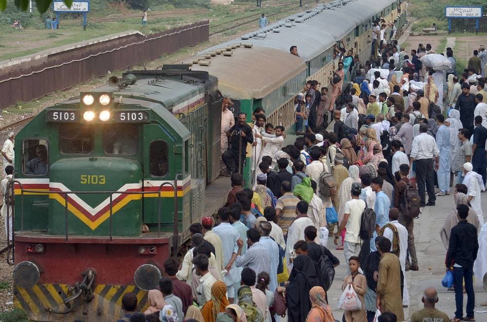 الجدعان : دمج الزكاة والجمارك سيعزز الجانب الأمني ويحسن ممارسة الأعمال وتيسير التجارة