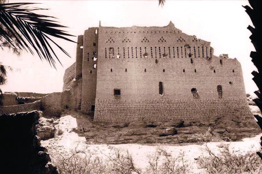 قيم الآباء المؤسسين .. وقود الإنجاز وشعلة الرؤية السعودية