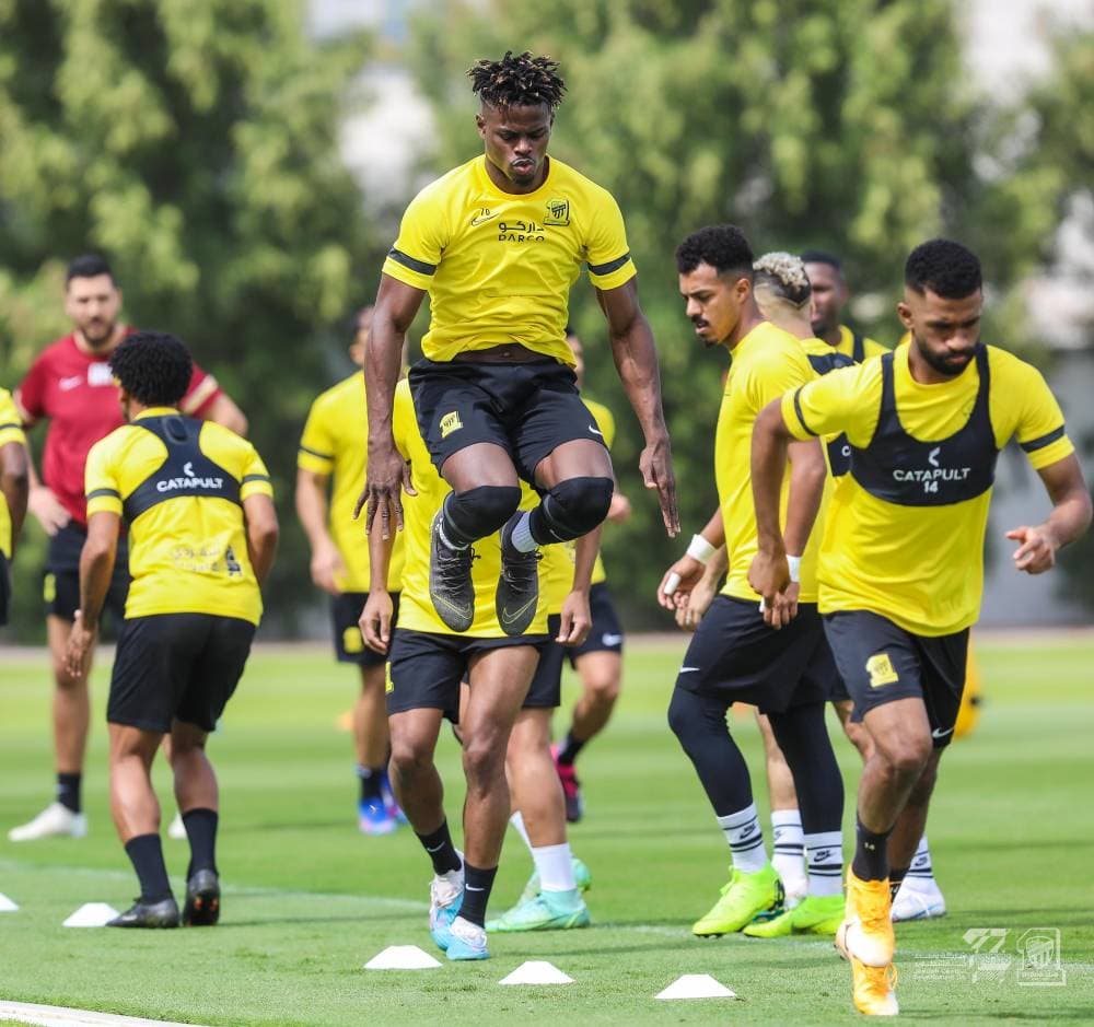 كمارا خلال تدريب الاتحاد أمس. مركز الاتحاد الإعلامي