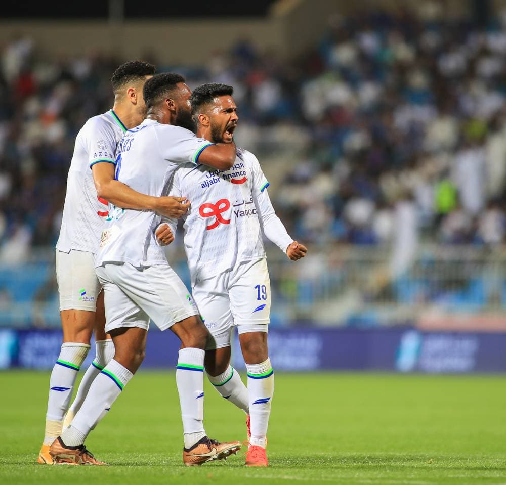 الغنام فرحا بهدفه في الهلال مركز الفتح الإعلامي