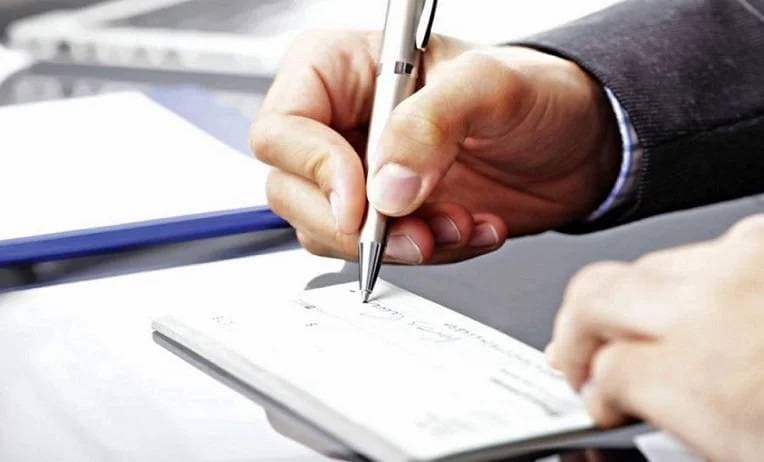 "الشورى" يطالب بمراجعة متطلبات الطرح والإدراج لتصبح محفزة للمنشآت الصغيرة