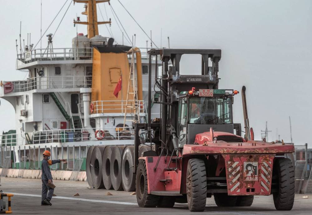 بعد بيانات التضخم .. الذهب يصعد لأعلى مستوى في أسبوع مع تراجع الدولار