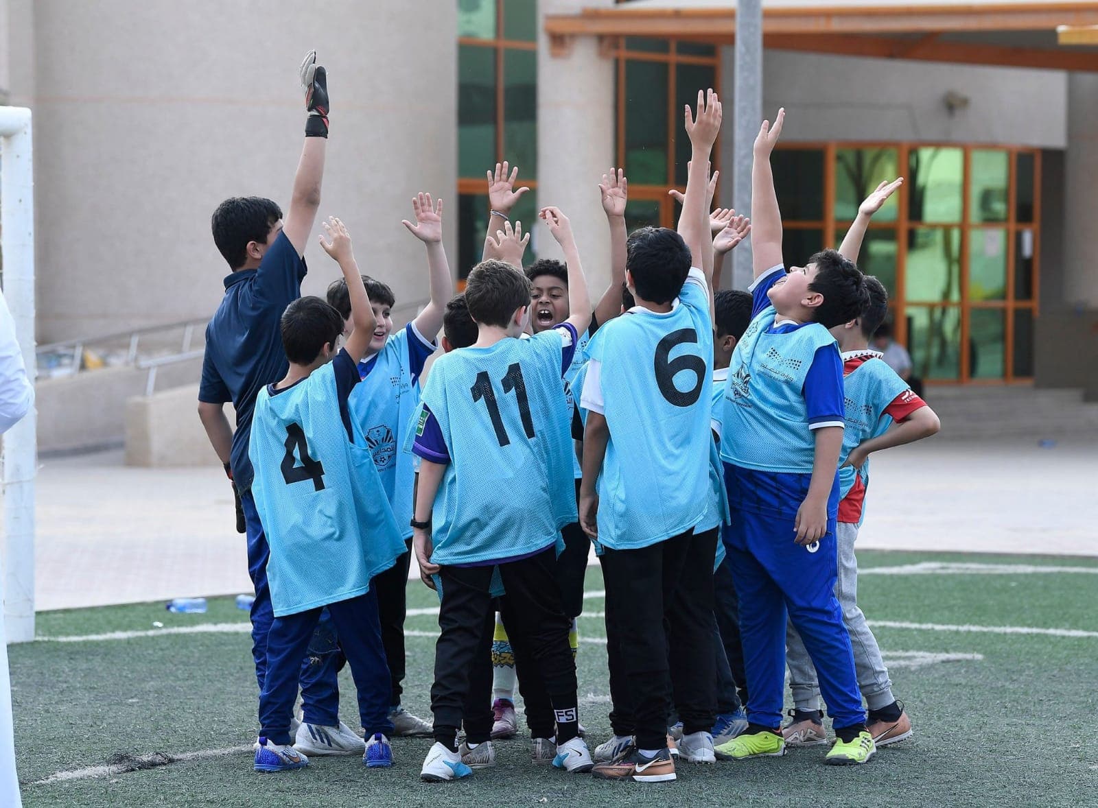"دوري المدارس" يتجاوز مرحلة البطولة العامة بأرقام كبيرة ويتأهب لـ"نخبة المملكة"
