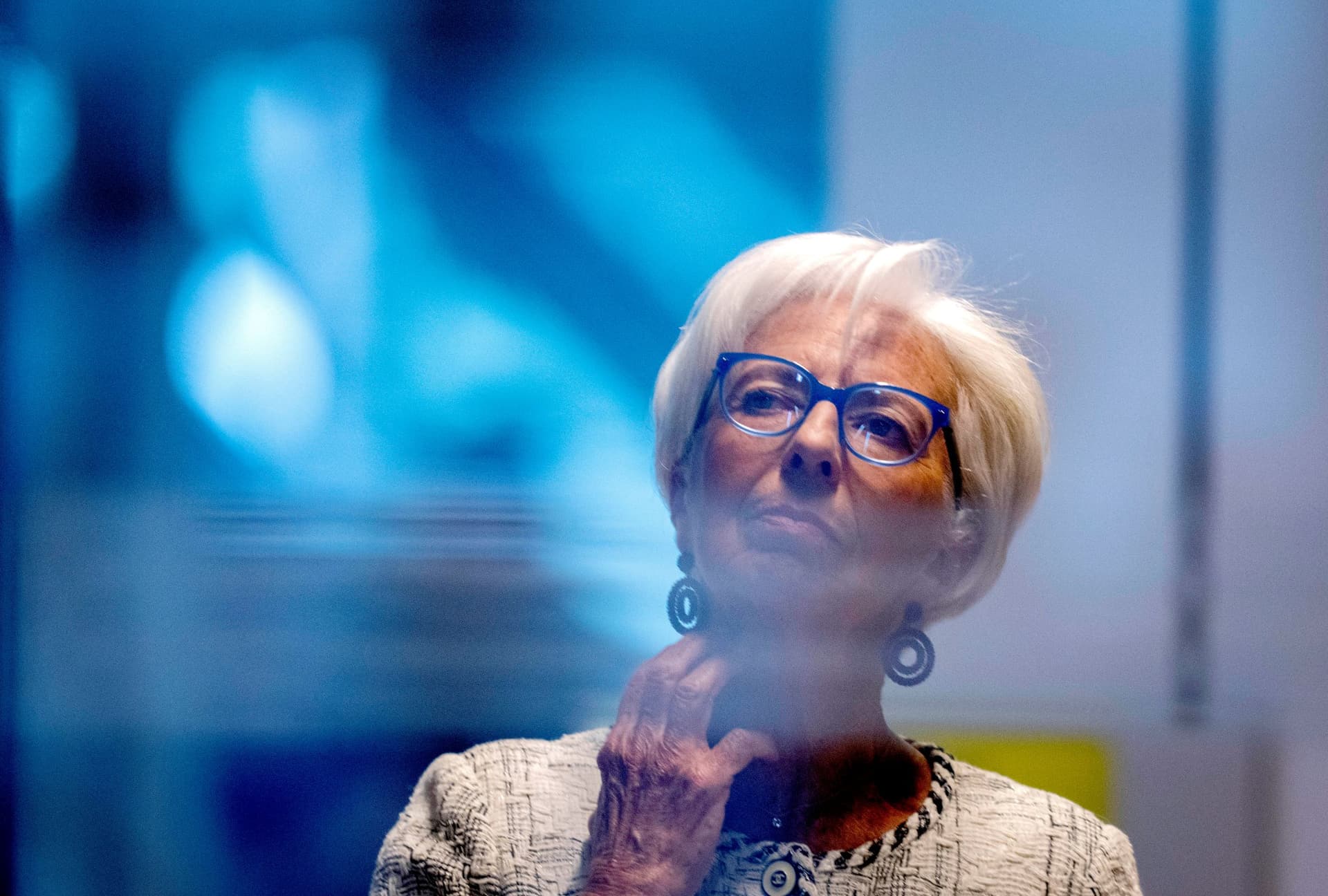 لاجارد تتوقع زيادة أخرى للفائدة الأوروبية الشهر المقبل