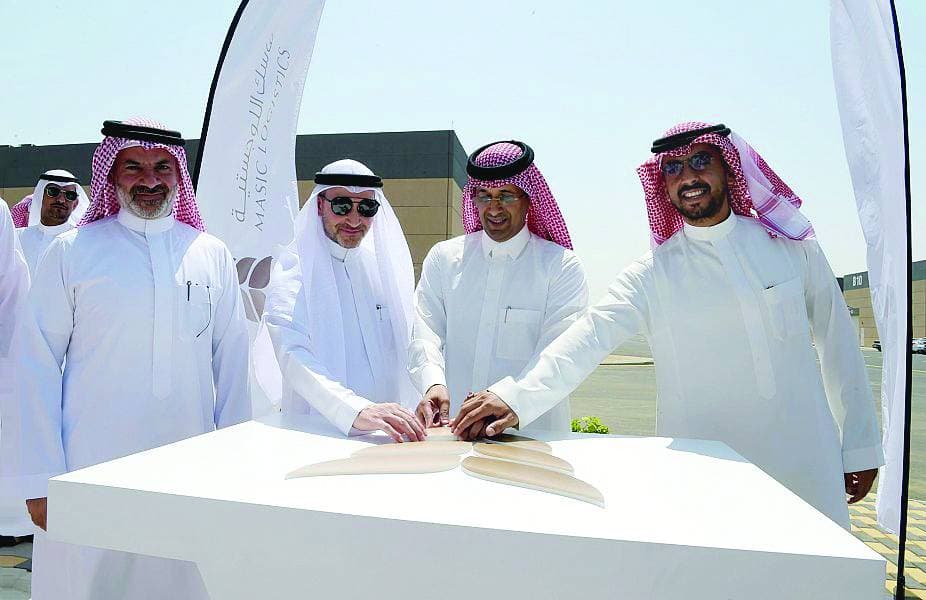 "إيفرجراند" تستأنف العمل في أكثر من 10 مشروعات