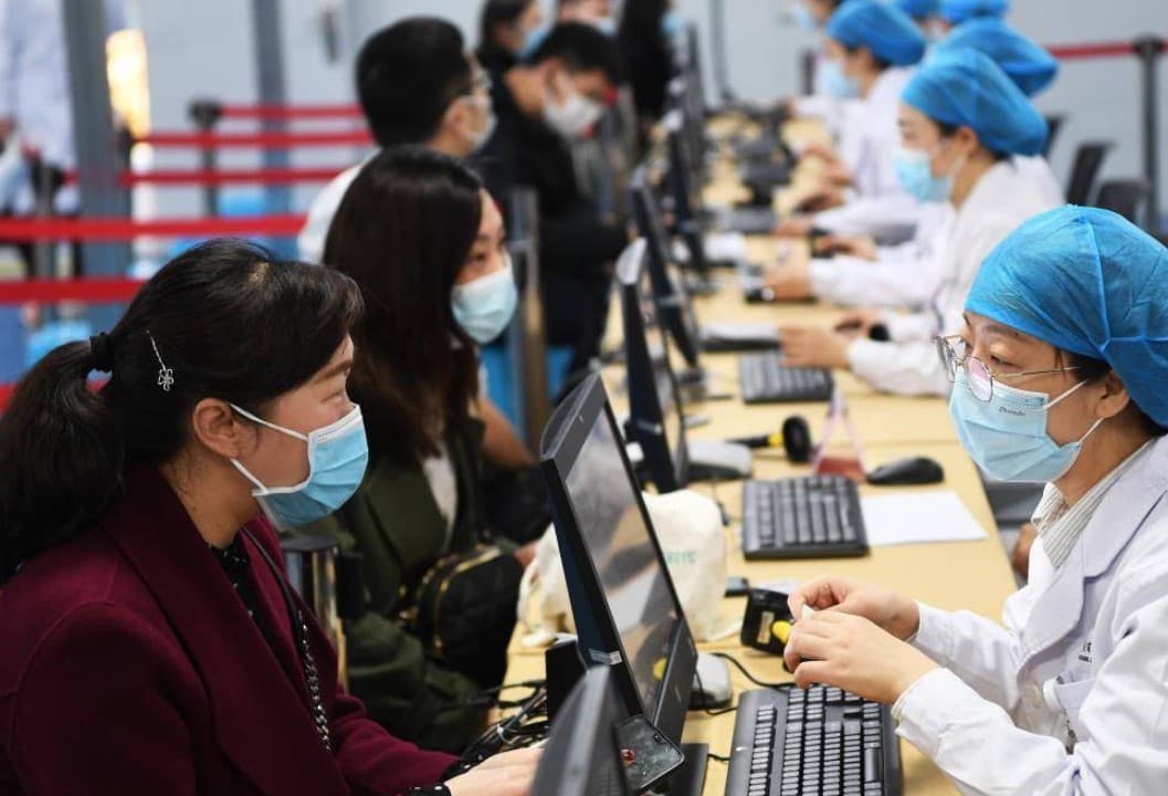 سوق الرعاية الصحية .. أيقونة صينية قفزاتها مرشحة لبلوغ 2.4 تريليون دولار في 2030