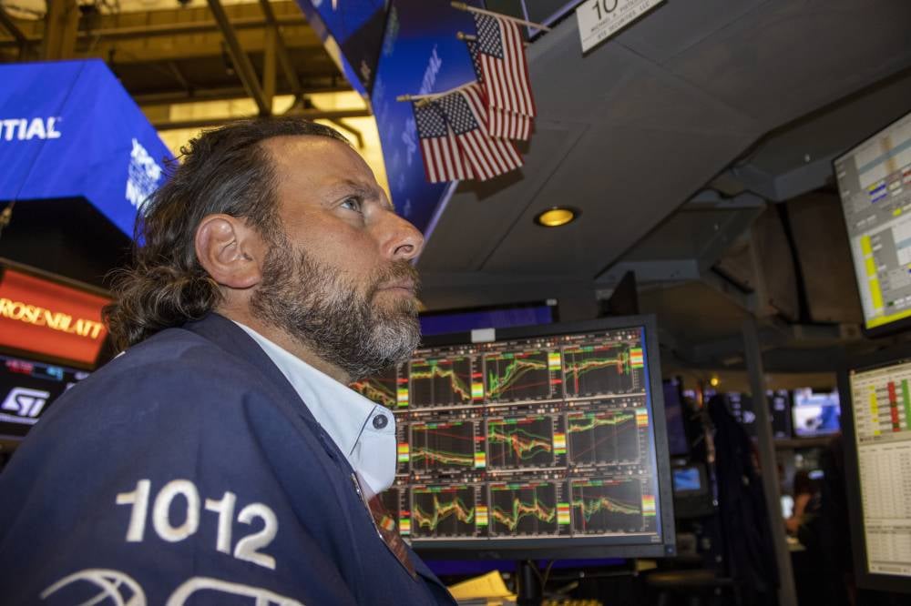 الأسواق الأمريكية تهبط مع ترقب بيانات التضخم .. و«الأوروبية» تتأثر بخسائر أسهم الموارد الأساسية