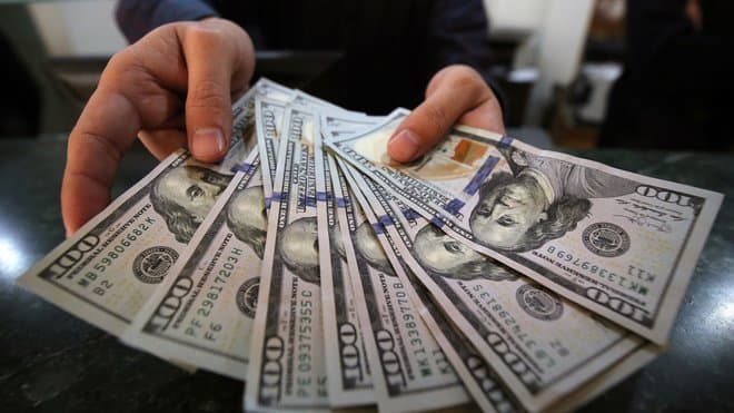 الدولار يستقر ترقبا لبيانات التضخم الأمريكية وتراجع توقعات رفع الفائدة