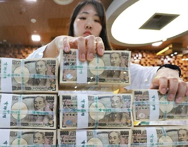 5 ملايين دولار مقابل قميص مارادونا أثناء تسجيله هدف «اليد»