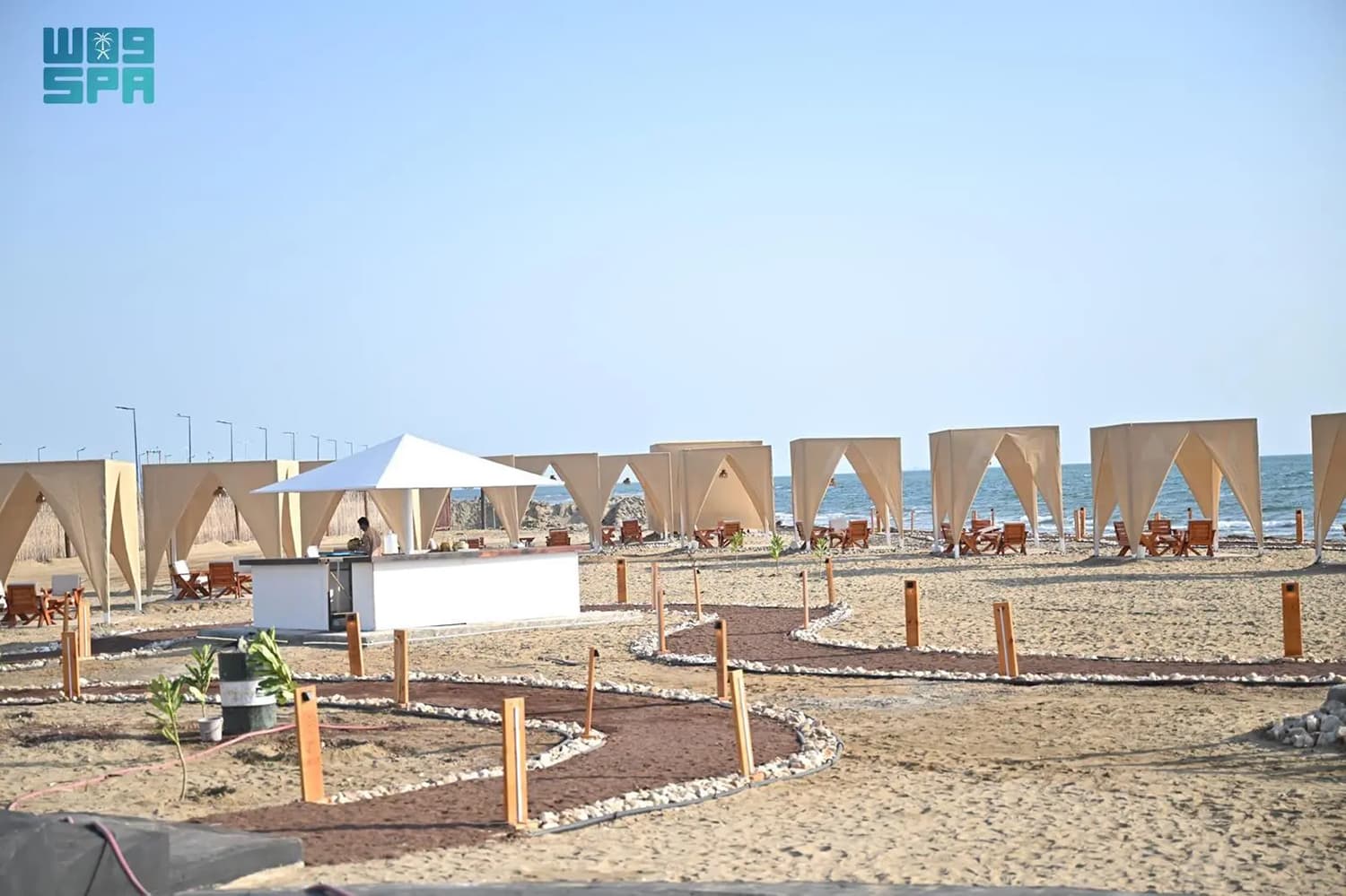 واجهة مركز الشقيق البحرية تتهيأ لاستقبال الزوار