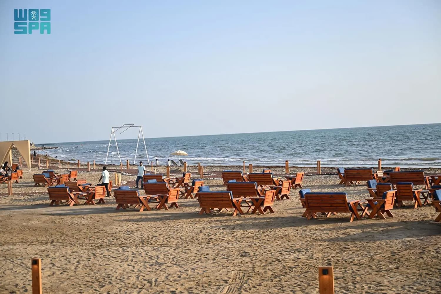 واجهة مركز الشقيق البحرية تتهيأ لاستقبال الزوار