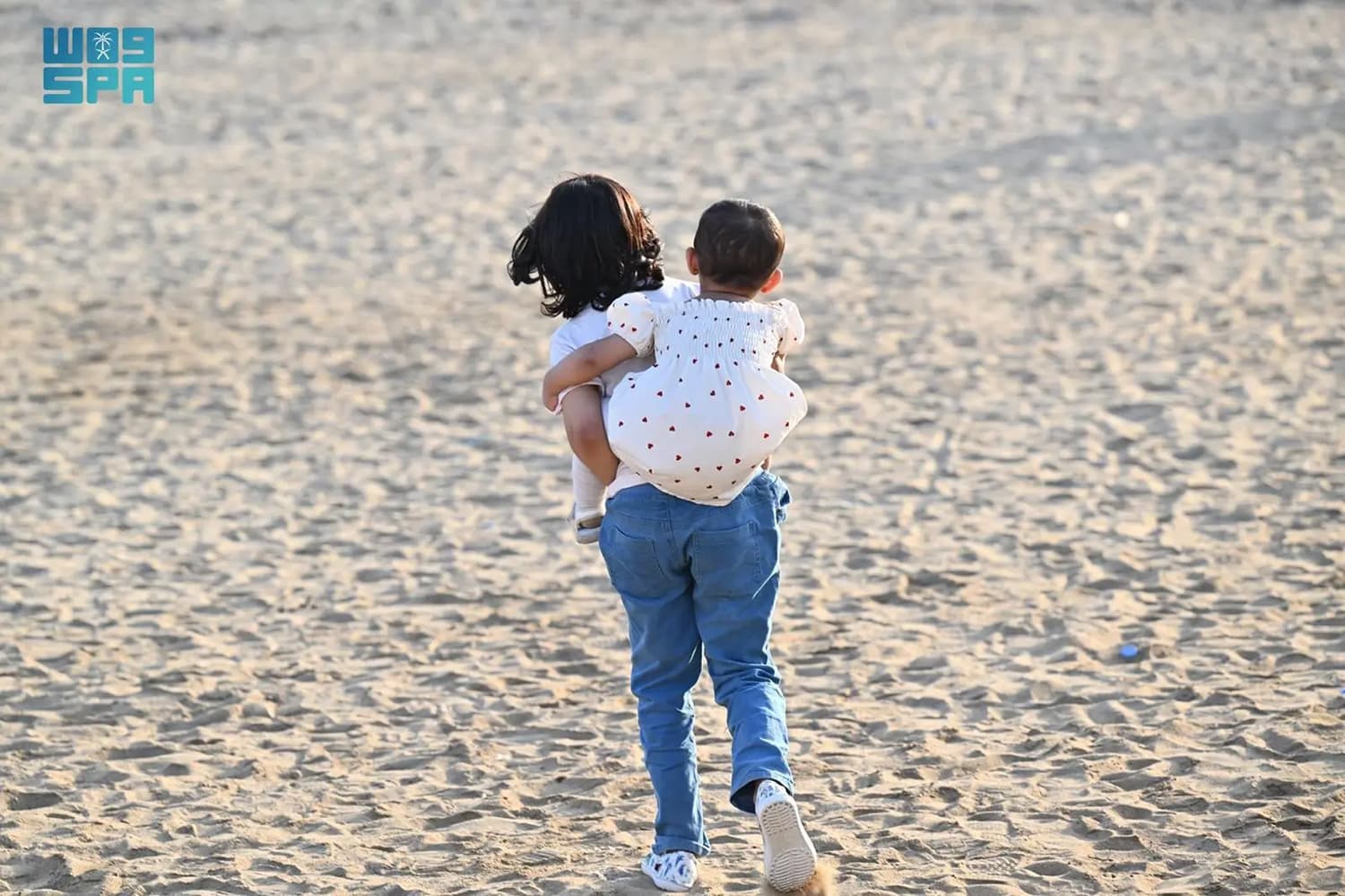 واجهة مركز الشقيق البحرية تتهيأ لاستقبال الزوار