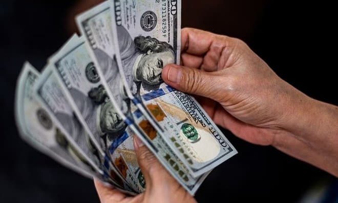 رهانات السوق في 2024 دخلت حالة من الفوضى بسبب معضلة الركود الأمريكي وخفض أسعار الفائدة