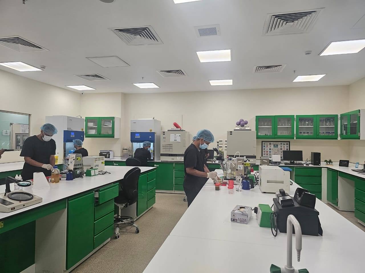 "العاصمة المقدسة" تجهز 1135 صندوقا ضاغطا للنفايات استعدادا لموسم الحج